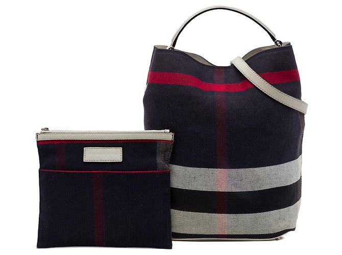 Burberry Ashby Bucket Bag aus Mega Check Canvas in Blau, Größe Medium - Ansicht 7