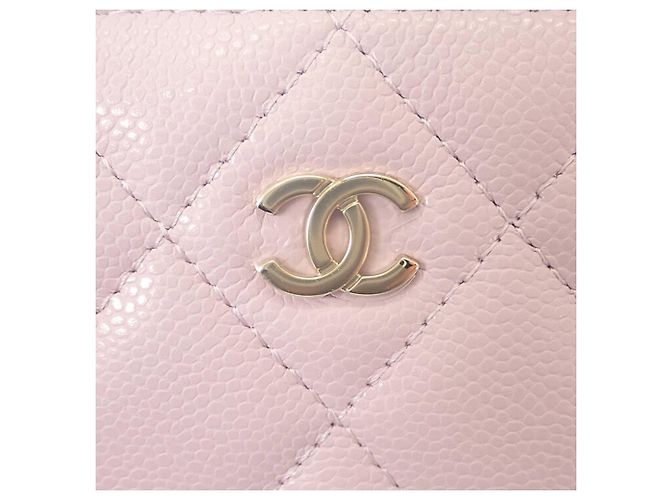 Clutch Chanel Classic in pelle caviar matelassé rosa con catena - vista 7
