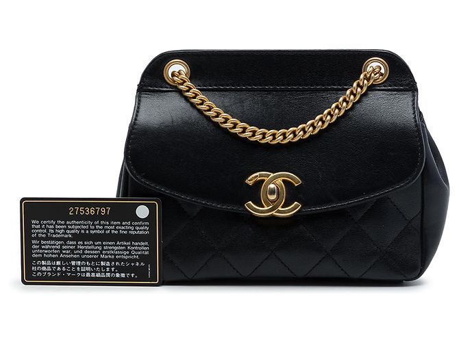 Chanel Black Small Quilted Lambskin Curved Flap Nero - vista 7