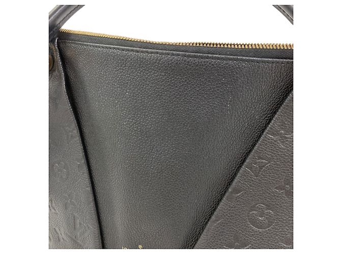 Borsa Louis Vuitton M44421 V Tote MM Nero - vista 10