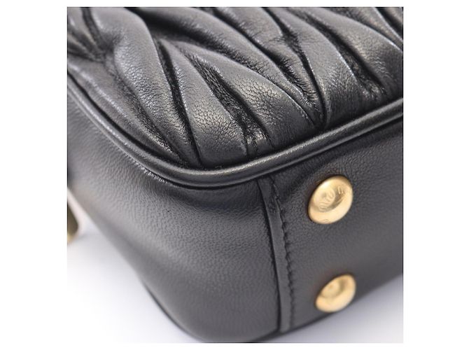 Borsa a mano 2-Way Miu Miu Matelassé in pelle nera Nero - vista 6