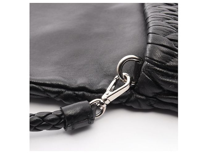 Borsa a tracolla Miu Miu Matelassé in nappa e cristalli Nero - vista 7