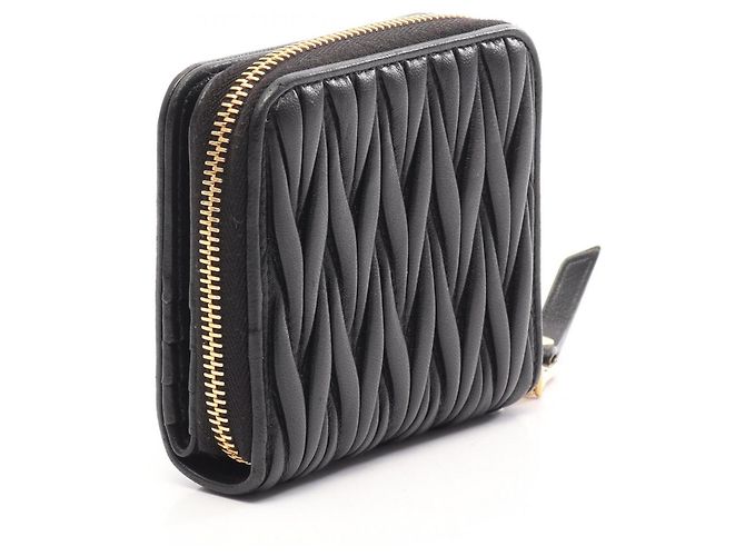 Cartera bi-fold Miu Miu Black Matelassé Negro - vista 2