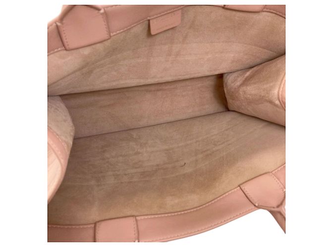 Miu Miu Medium Tote Bag mit geprägtem Logo Pink - Ansicht 5
