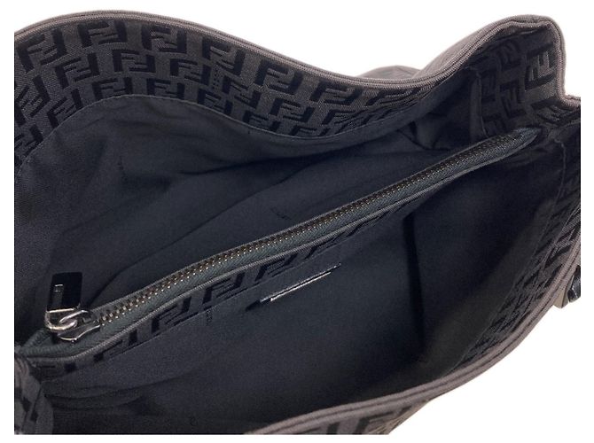 Borsa a mano Fendi Zucchino Canvas Nero - vista 5