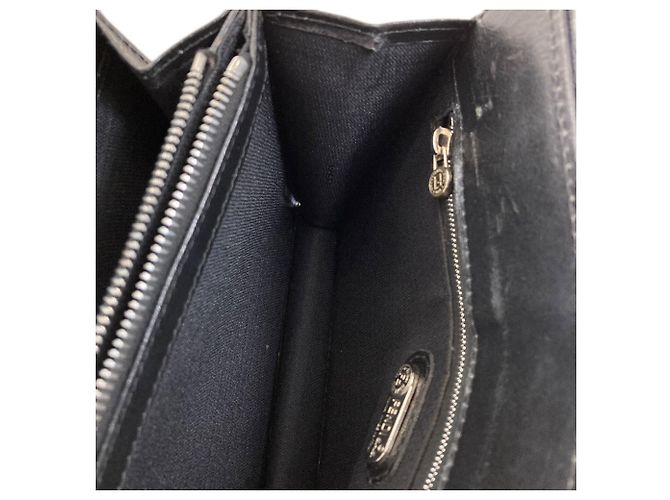Fendi Logo Handbag in Suede Black - view 9