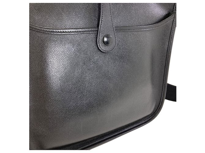 Hermès Hermes Evelyne 2 PM Shoulder Bag Black - view 10