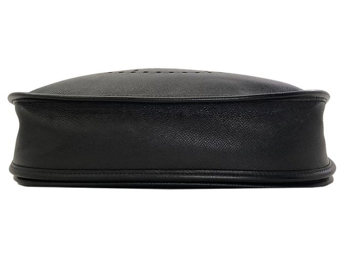 Hermès Hermes Evelyne 2 PM Shoulder Bag Black - view 4