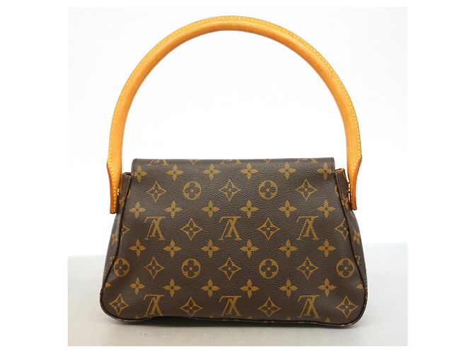 Bolsa de Ombro Louis Vuitton Monogram Mini Looping Marrom - vista 10