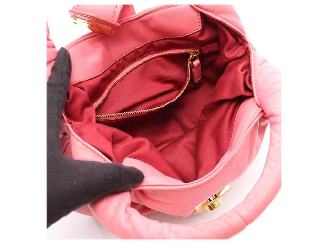 Borsa a mano Miu Miu in pelle rosa - vista 3
