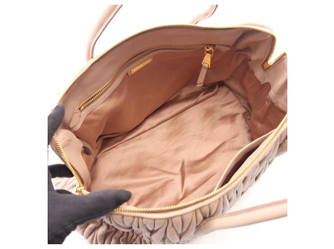 Borsa in pelle Miu Miu Matelassé rosa - vista 3