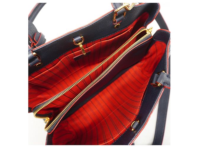 Borsa Louis Vuitton Monogram Empreinte Montaigne BB Rosso - vista 4