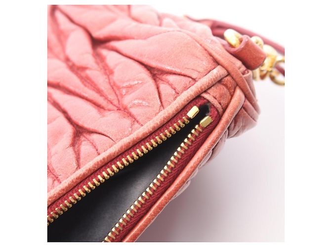 Borsa a tracolla in pelle Matelassé Miu Miu Rosa - vista 6