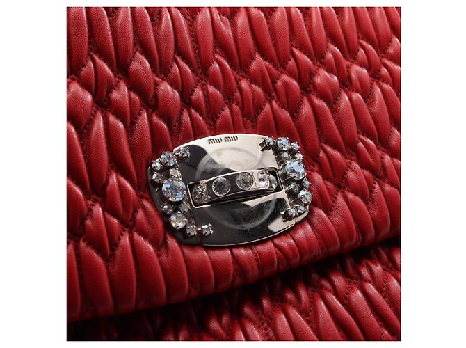 Borsa a tracolla 2-Way Miu Miu Matelassé in Nappa e Cristalli Rosso - vista 7