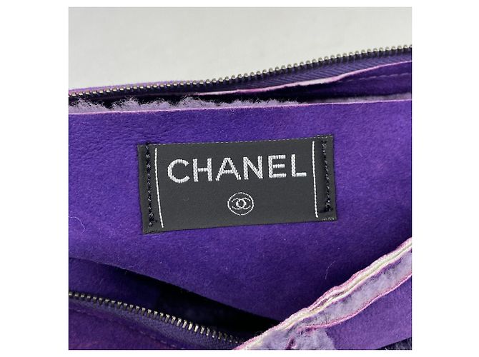 Borsa a tracolla Chanel in shearling viola Porpora - vista 5