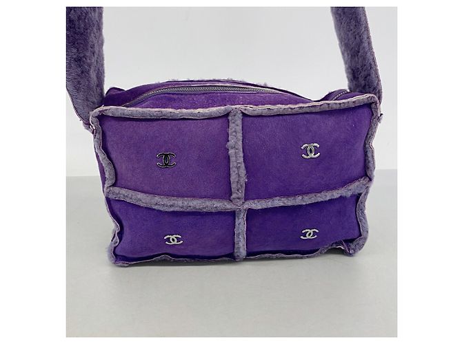 Borsa a tracolla Chanel in shearling viola Porpora - vista 9