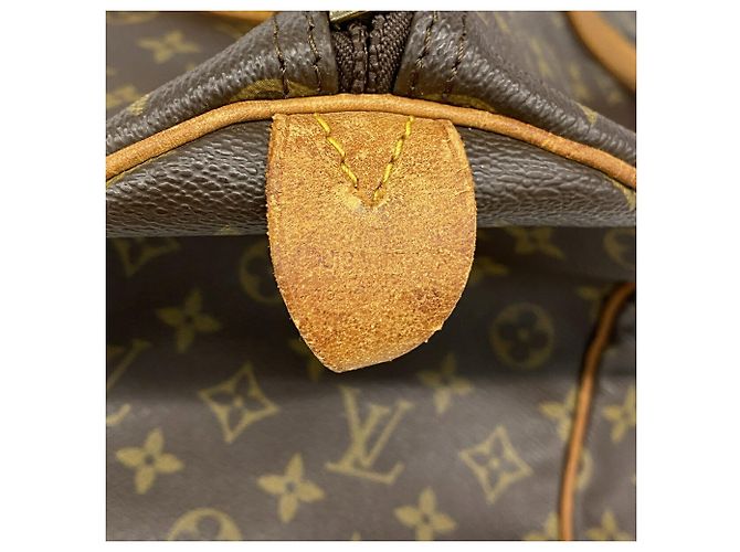 Louis Vuitton Boston Monogram Keepall 45 Marrom - vista 5
