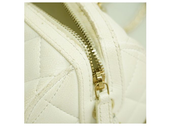 Borsa a tracolla Chanel Matelassé con catena Bianco - vista 9
