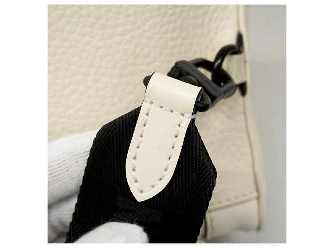 Sac Sling Louis Vuitton Christopher XS Blanc - vue 9