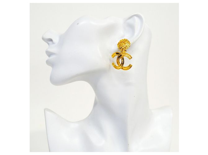Chanel vergoldete Clip-Ohrringe Golden - Ansicht 5
