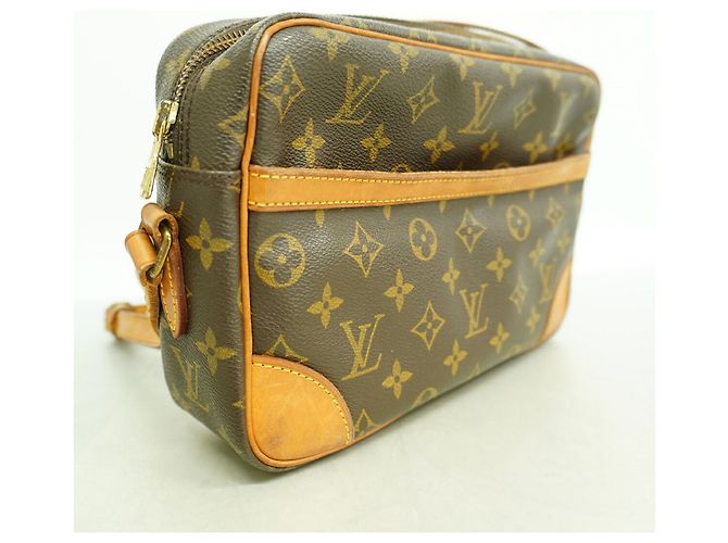 Borsa a tracolla Louis Vuitton Monogram Trocadero 27 Marrone - vista 2
