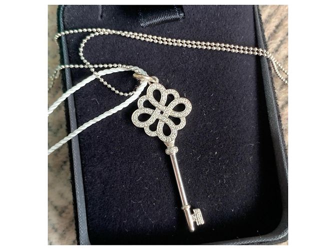 Collana Tiffany & Co. Keys Collection Nodo Cinese Platino e Diamanti Argento - vista 5