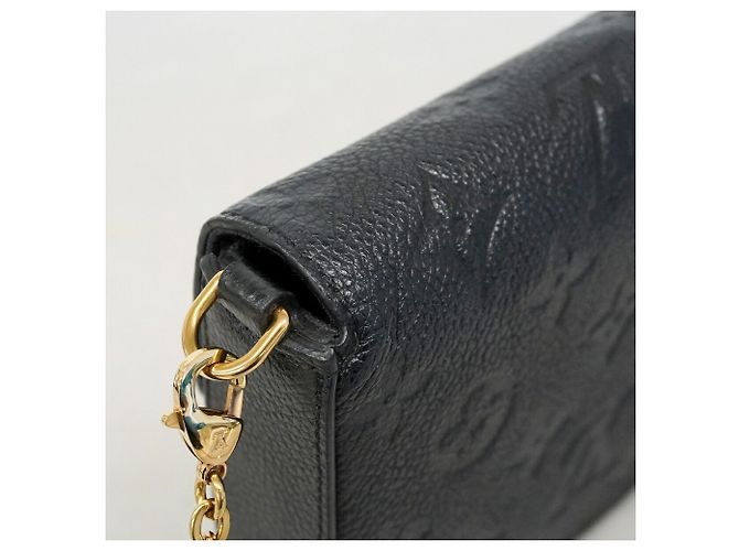 Louis Vuitton Monogram Empreinte Pochette Felicie Nero - vista 7