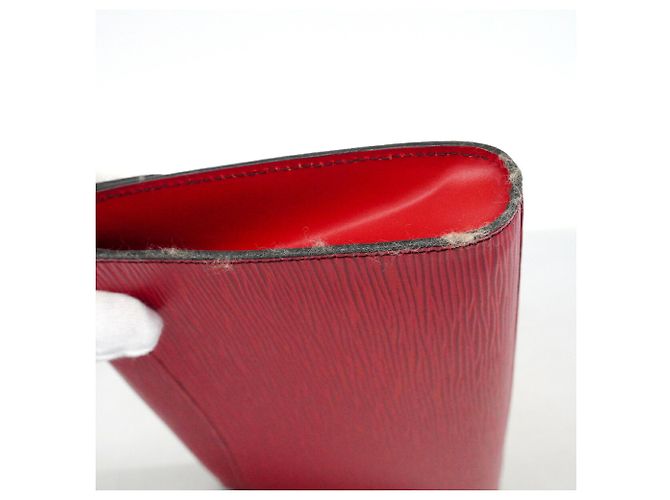 Bolso de mano Louis Vuitton Epi Art Deco Roja - vista 6