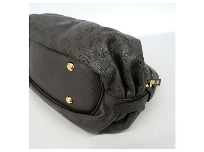Bolsa de Ombro Louis Vuitton Mahina XS - vista 6