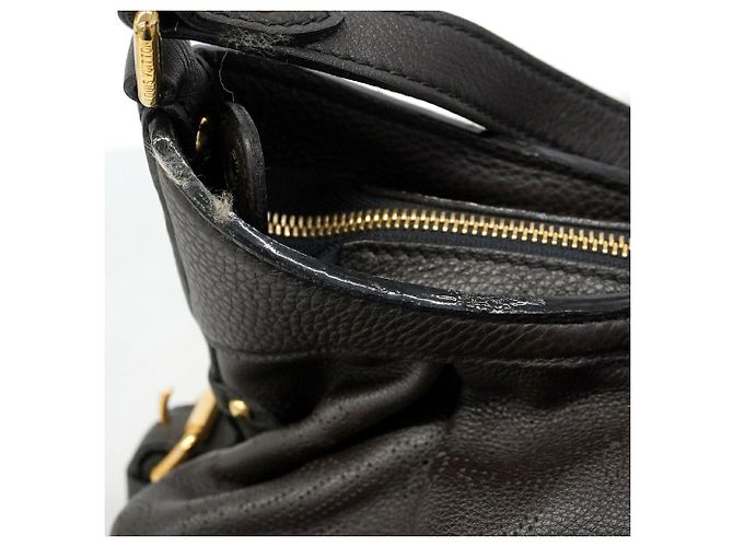Bolsa de Ombro Louis Vuitton Mahina XS - vista 7