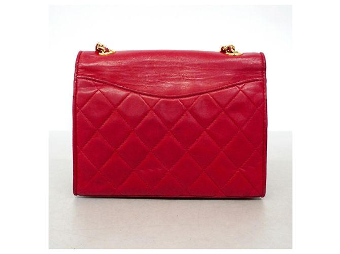 Borsa a tracolla con catena Chanel Matelassé Rosso - vista 13