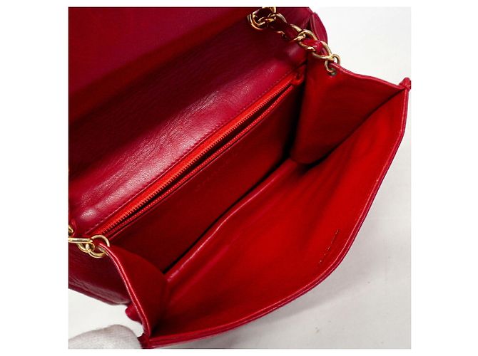 Borsa a tracolla con catena Chanel Matelassé Rosso - vista 4