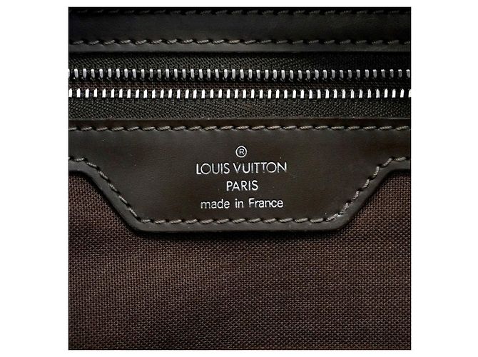Porte-documents Louis Vuitton Taiga Nevsky Marron - vue 5