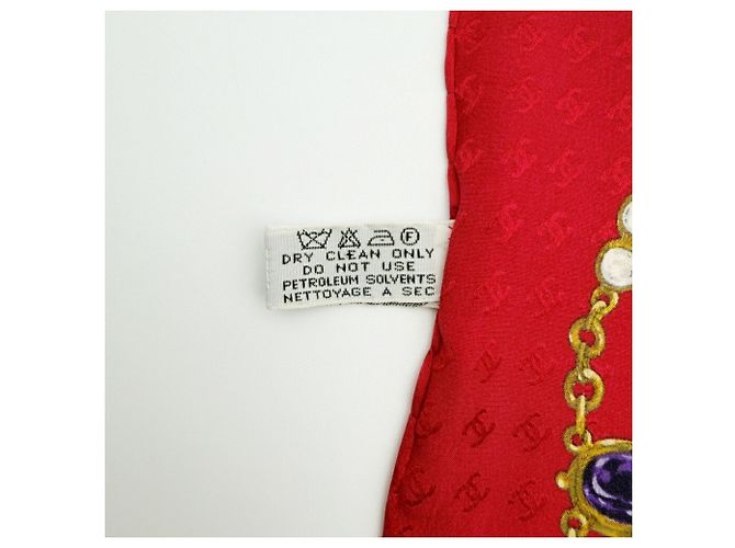 Foulard in seta Chanel in oro e rosso Multicolore D'oro - vista 8