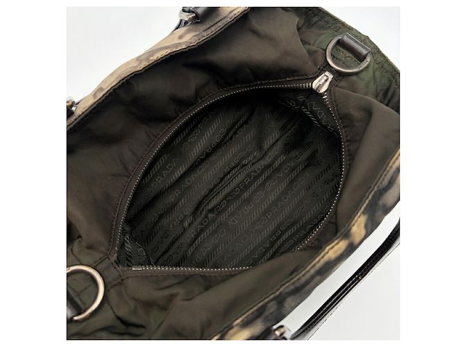 Sac à main Prada Tessuto 2-Way Marron Noir Beige Kaki - vue 16