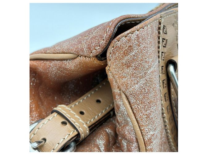 Borsa Tote Fendi Etnico in Pelle Metallizzata Bronzo e Marrone Metallico - vista 13