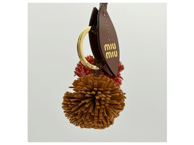 Portachiavi charm Miu Miu in pelle Trick Arancione - vista 10