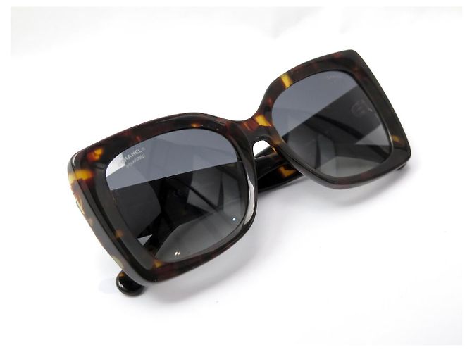 GAFAS DE SOL CHANEL CUADRADAS NUEVAS 5555 MARRÓN LOGO CC BROWN SUNGLASSES Castaño - vista 8