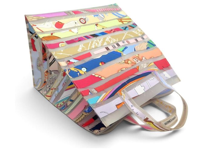 Hermès BORSA A MANO HERMES LE CAS DU SAC MUSEE DU LOUVRE 2004 SETA TOTE SHOPPING BAG Multicolore - vista 5