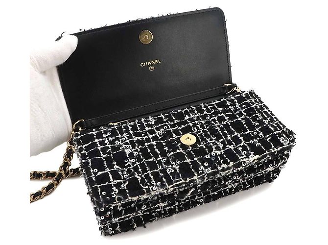 Chanel Matelassé Chain Wallet Schwarz Weiß - Ansicht 6