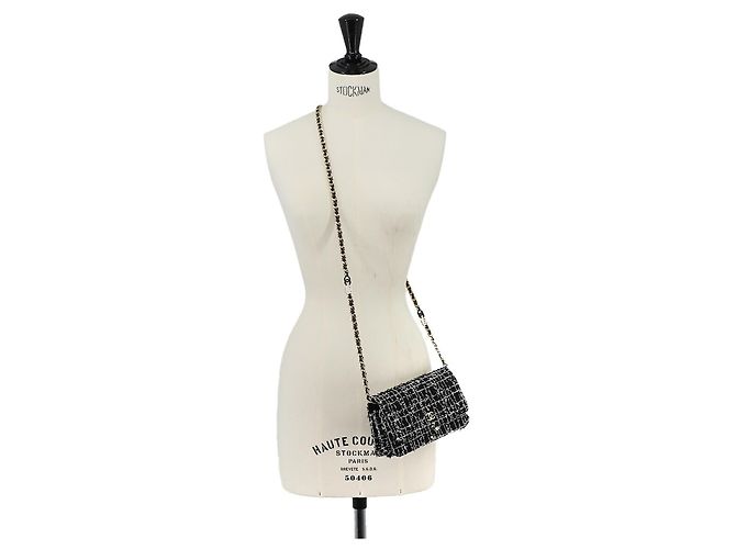 Chanel Matelassé Chain Wallet Schwarz Weiß - Ansicht 8
