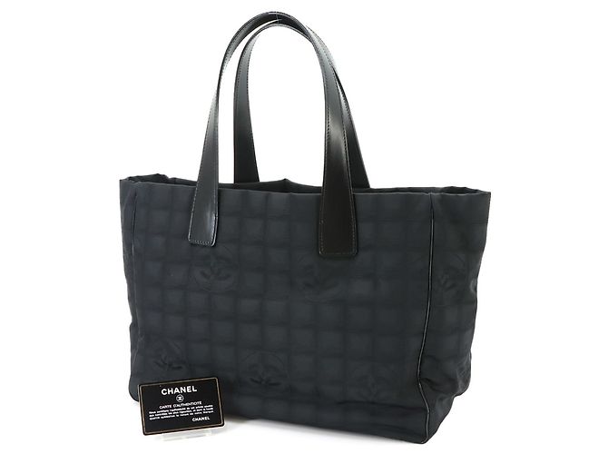 Borsa Chanel New Travel Line Tote MM Nero - vista 2