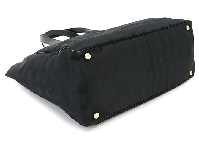 Borsa Chanel New Travel Line Tote MM Nero - vista 5