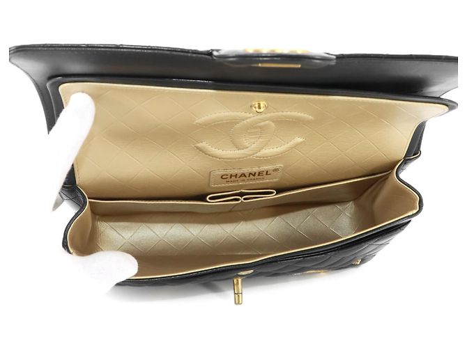 Borsa a tracolla con catena Chanel Matelasse 25 Nero - vista 7
