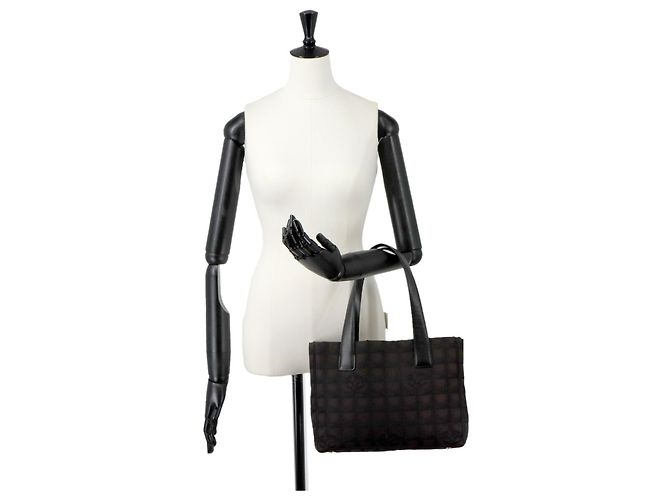 Borsa Chanel New Travel Line Tote PM Nero Marrone scuro - vista 10