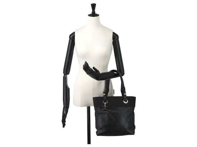 Bolso Chanel Paris Biarritz PM Tote Negro - vista 10