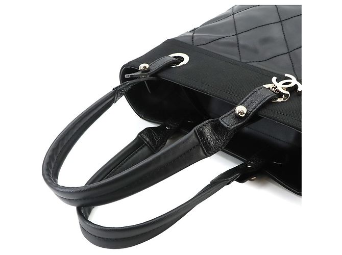 Bolso Chanel Paris Biarritz PM Tote Negro - vista 6