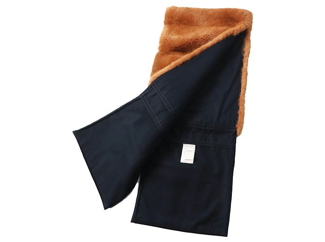 Stola Marni in lana e coniglio con tasche Marrone Nero - vista 2