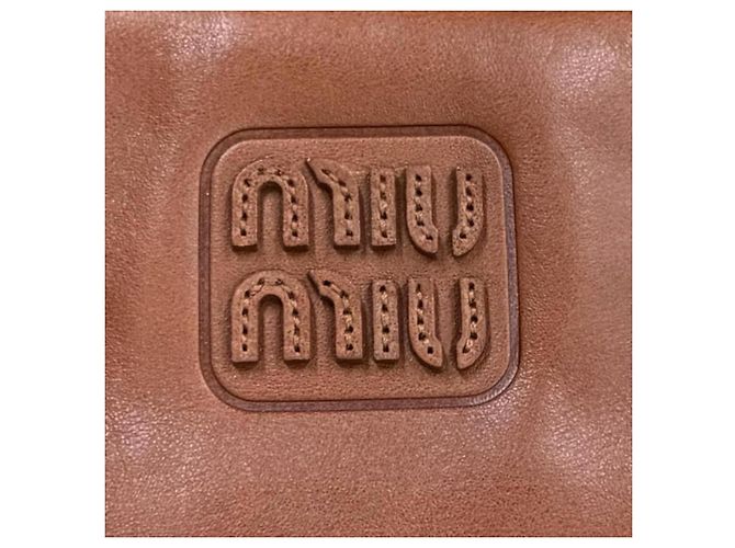 Borsa Miu Miu con manico superiore in pelle antique e logo Marrone - vista 9