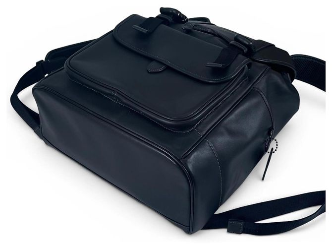 Coach CU072 LGUE Flap Backpack Black - view 7